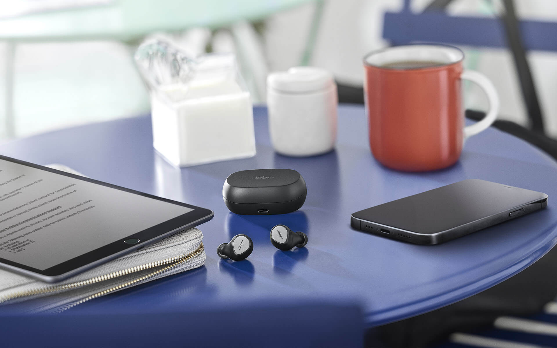 jabra elite 7 pro connect two devices