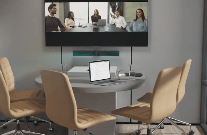 jabra-panacast-50-small-meeting-room-video-conference-full-duplex